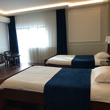 Pension Hanul Andritei Craiova Exterior photo
