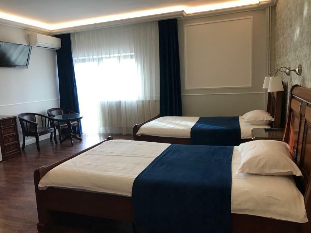 Pension Hanul Andritei Craiova Exterior photo